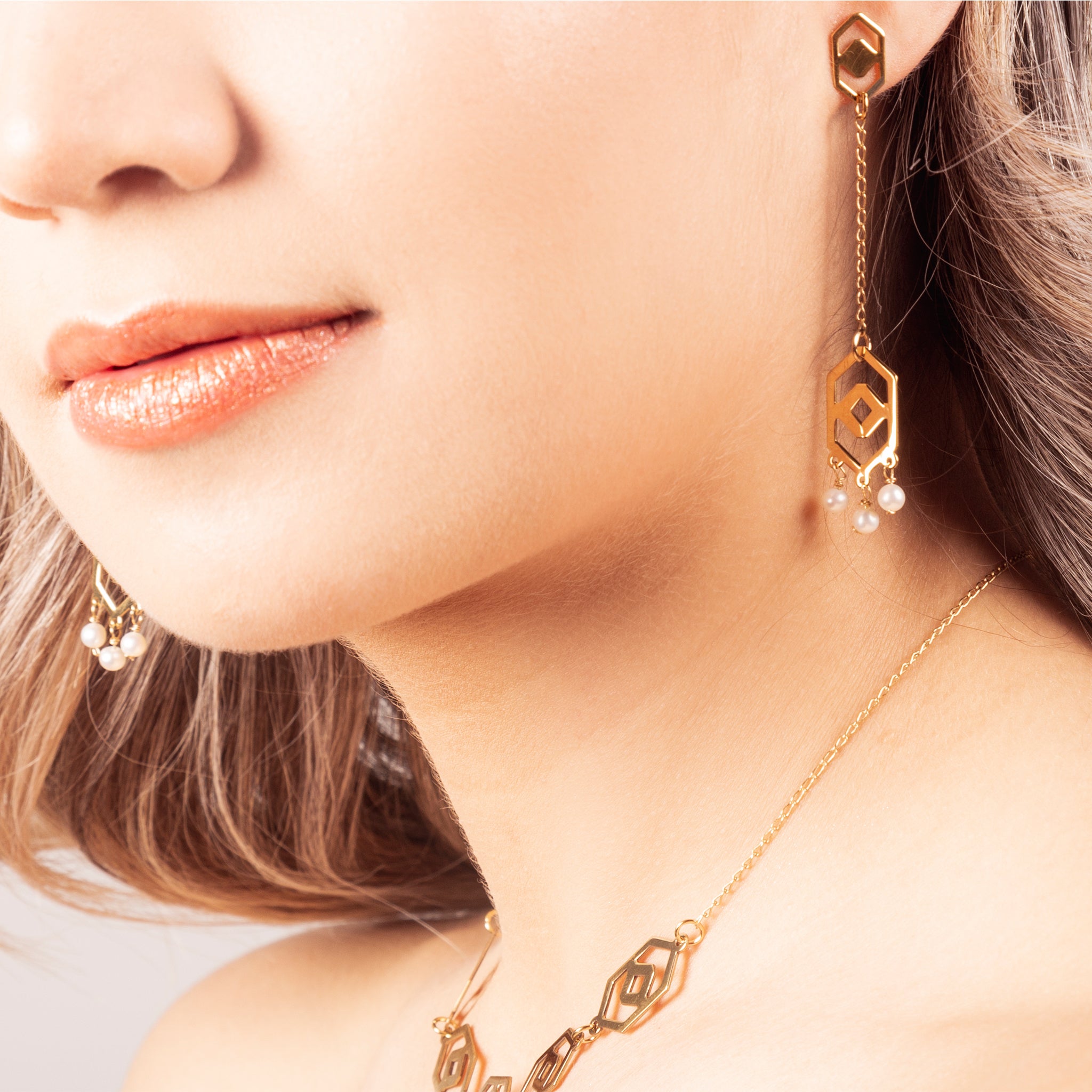 Millié Jewelry - Millié Jewelry - Huipil Long Earrings - Aretes - Diseño Mexicano - Hecho en México